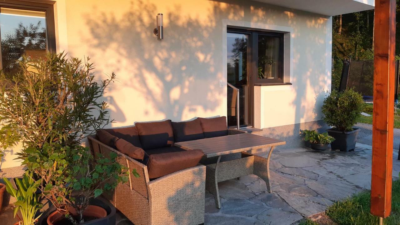 Lawie Am Attersee Apartment Alexenau