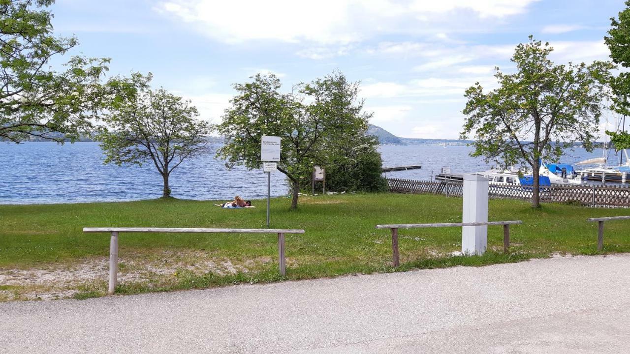 Lawie Am Attersee